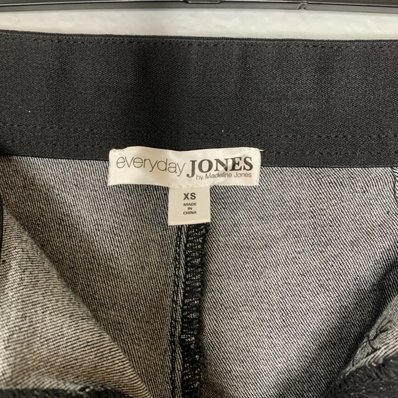 Everyday Jones black Denim Flare
Pants - Picture 5 of 6